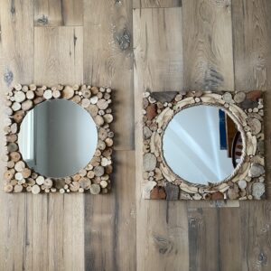 Miroir en bois flottés petits rondins